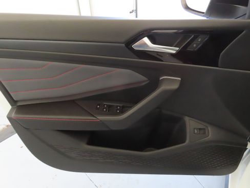 New 2026 Volkswagen Jetta GLI Autobahn FWD image 11