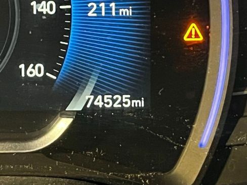 Used 2020 Hyundai Santa Fe SEL image 17