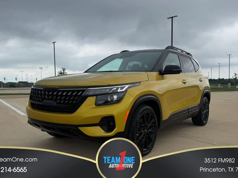 Used 2023 Kia Seltos Nightfall Edition AWD/4WD image 1