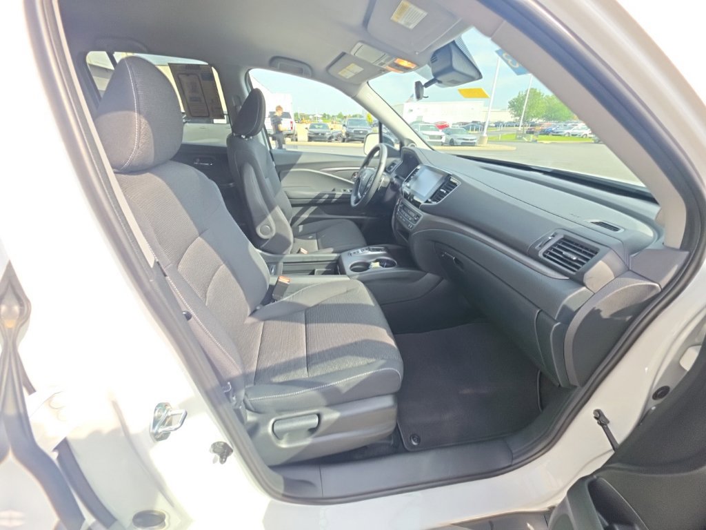 Certified 2023 Honda Ridgeline Sport image 35