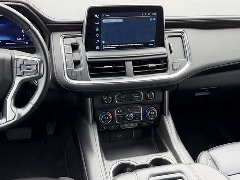 Used 2024 Chevrolet Tahoe LT image 17