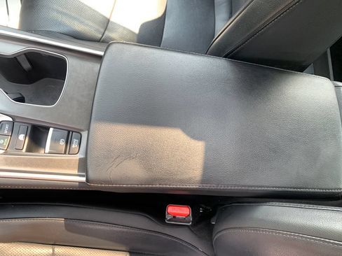 Used 2018 Honda Accord Touring image 25