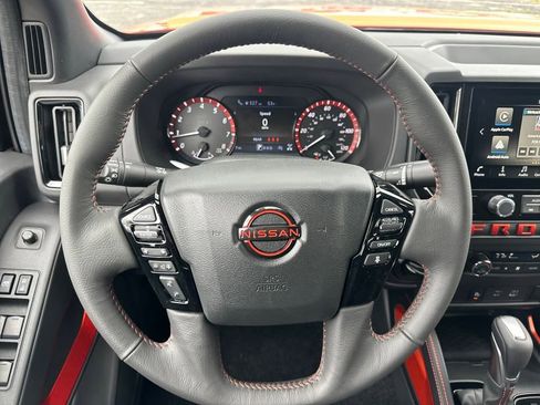 New 2025 Nissan Frontier PRO-4X image 17