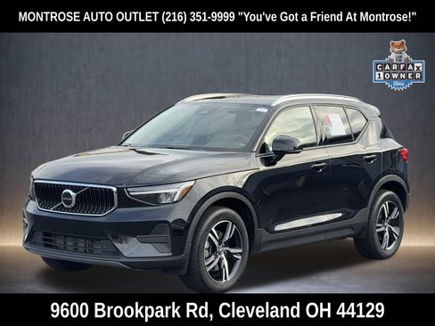 Used 2023 Volvo XC40 B5 Core image 59