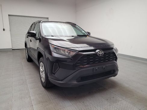 Used 2021 Toyota RAV4 LE FWD image 14