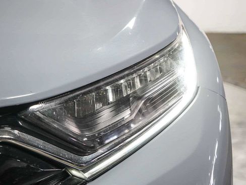 Used 2022 Honda CR-V Touring image 8