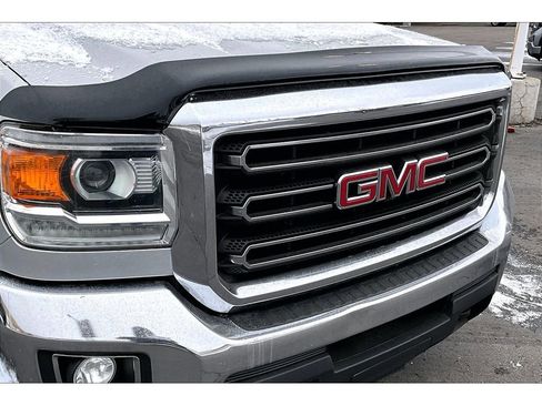 Used 2017 GMC Sierra 3500 SLE image 34