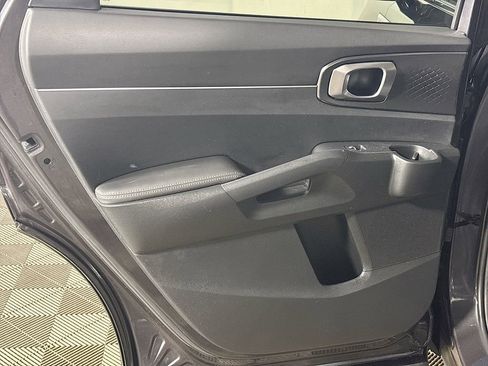 Certified 2023 Kia Sorento EX image 20