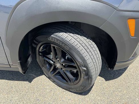 Used 2020 Hyundai Kona SE FWD image 37