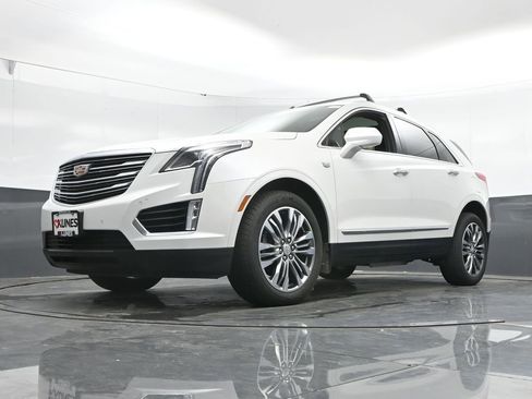 Used 2018 Cadillac XT5 Premium Luxury image 50