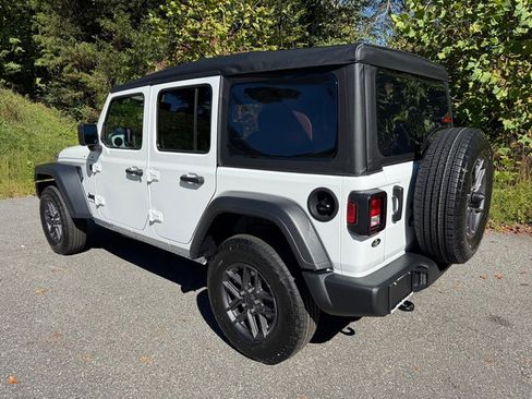 New 2025 Jeep Wrangler Unlimited Sport image 9
