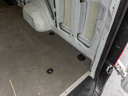 Used 2022 Mercedes-Benz Sprinter 2500 image 59
