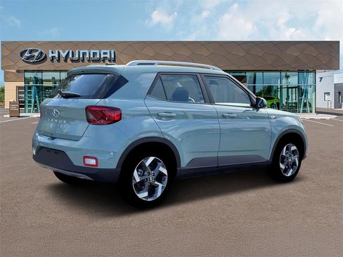 New 2026 Hyundai Venue SEL image 8