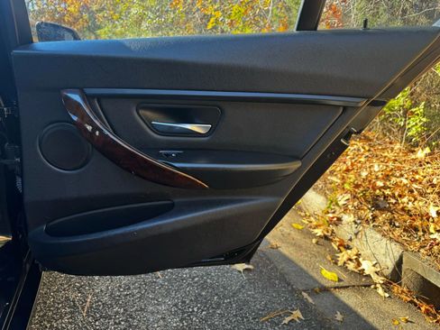Used 2015 BMW 328i xDrive Sedan image 13