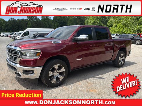 Used 2023 RAM 1500 Laramie AWD/4WD image 1