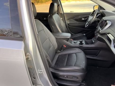 Used 2019 GMC Terrain SLT w/ Preferred Package image 23