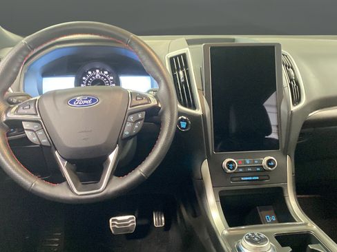 Used 2024 Ford Edge ST-Line AWD/4WD image 11