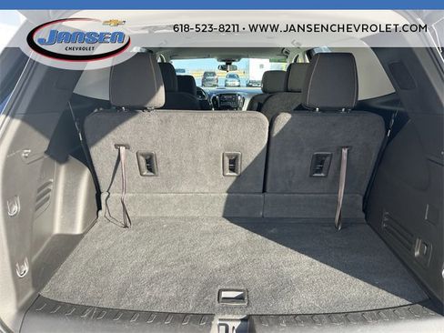 Used 2019 Chevrolet Traverse LT image 25