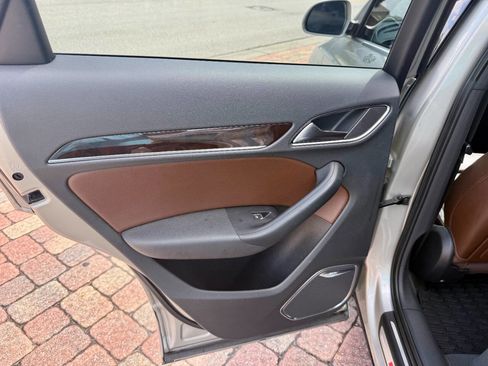 Used 2016 Audi Q3 2.0T Prestige image 25