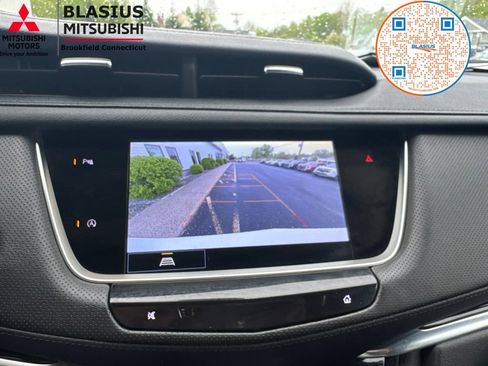 Used 2025 Cadillac XT5 Premium Luxury AWD/4WD image 23