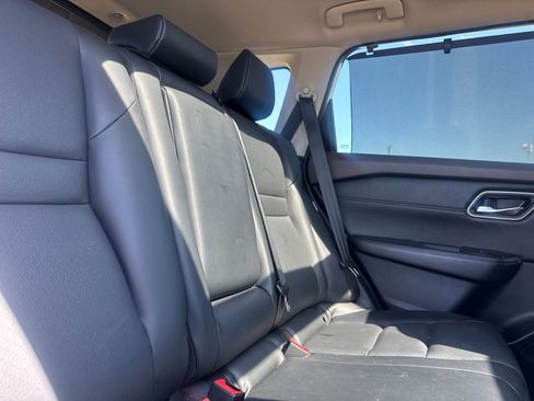 Used 2023 Nissan Rogue SV w/ SV Premium B Package FWD image 29