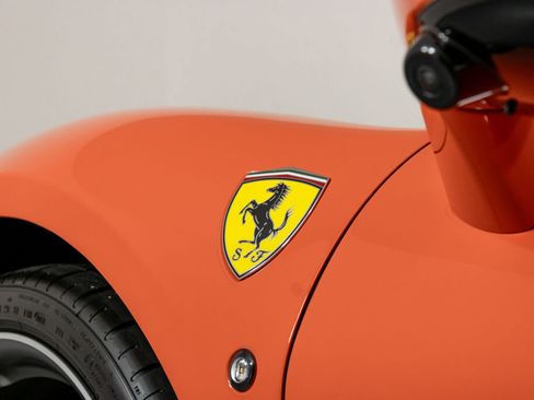 Certified 2021 Ferrari F8 Tributo RWD image 23