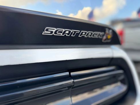 Used 2020 Dodge Challenger R/T Scat Pack image 10
