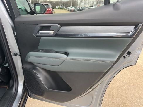 New 2026 GMC Terrain AT4 AWD/4WD image 44