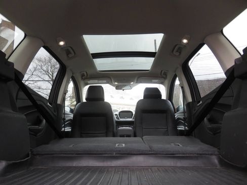 Used 2017 Ford Escape SE w/ Equipment Group 201A image 24