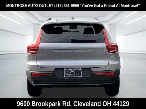Used 2026 Volvo XC40 B5 Ultra w/ Protection Package Premier AWD/4WD image 4