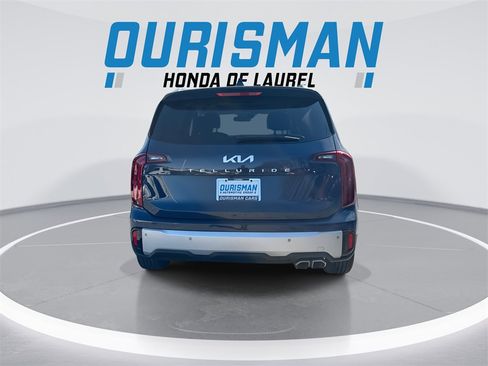 Used 2024 Kia Telluride S w/ S Sunroof Package image 7