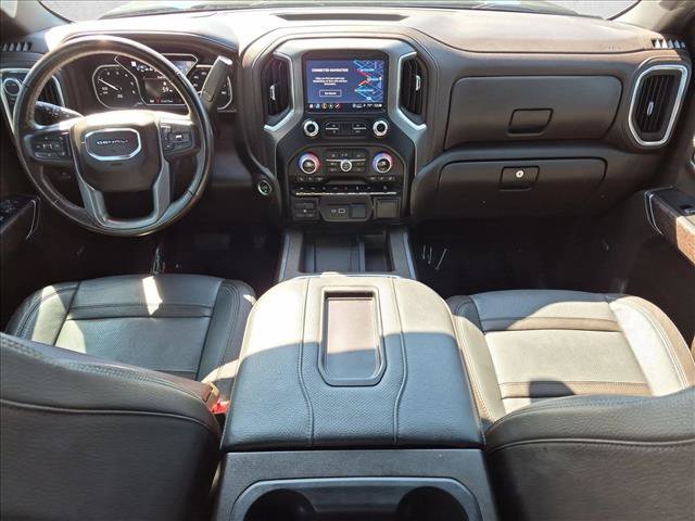 Used 2022 GMC Sierra 1500 Denali w/ Driver Alert Package II AWD/4WD image 18