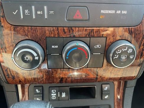 Used 2013 Chevrolet Traverse LT w/ All-Star Edition image 24