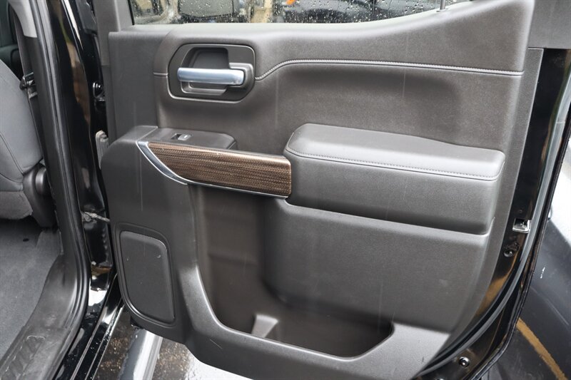 Used 2020 Chevrolet Silverado 1500 LT Trail Boss w/ Convenience Package AWD/4WD image 23