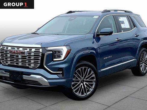 Used 2026 GMC Terrain Denali AWD/4WD image 1