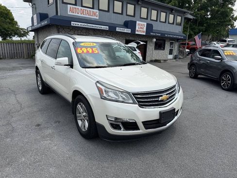Used 2014 Chevrolet Traverse LT AWD/4WD image 3