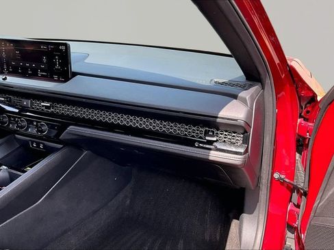Used 2025 Honda Accord Sport image 20