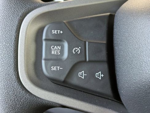 New 2025 Ford Bronco 2-Door AWD/4WD image 32