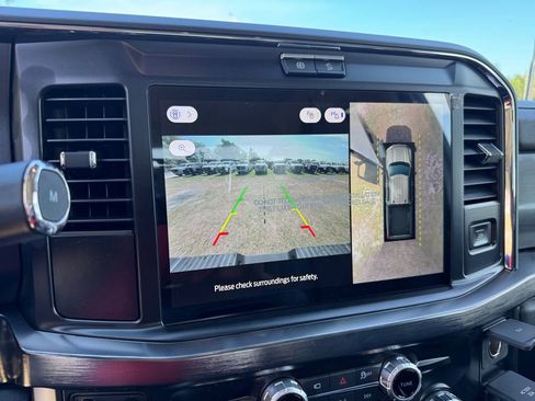 New 2025 Ford F350 Lariat w/ Black Appearance Package image 19