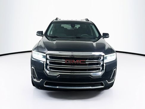 Used 2023 GMC Acadia SLE w/ Driver Convenience Package image 2