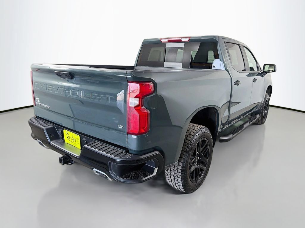 Used 2025 Chevrolet Silverado 1500 LT Trail Boss w/ Convenience Package II AWD/4WD image 6