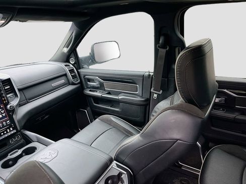 Used 2021 RAM 3500 Laramie AWD/4WD image 24