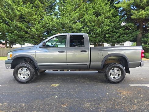Used 2007 Dodge Ram 2500 Truck SLT AWD/4WD image 3