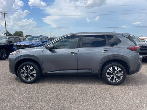 Used 2022 Nissan Rogue SV AWD/4WD image 4