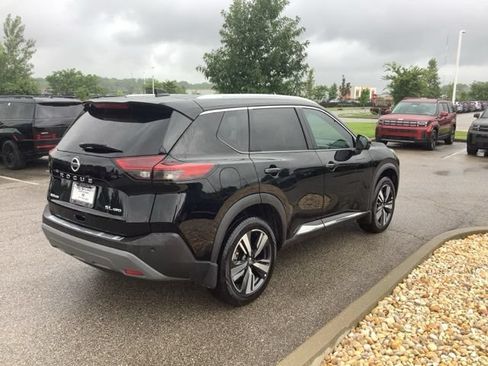 Used 2021 Nissan Rogue SL w/ Premium Package AWD/4WD image 5