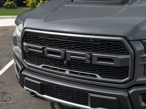 Used 2018 Ford F150 Raptor w/ Equipment Group 802A Luxury AWD/4WD image 23