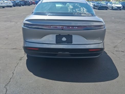 Used 2024 Lucid Air Touring AWD/4WD image 3