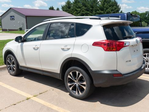 Used 2015 Toyota RAV4 Limited AWD/4WD image 5