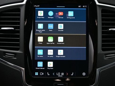 Used 2023 Volvo XC90 B5 Core image 18