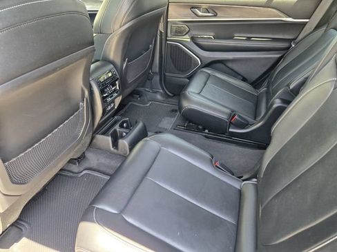 Used 2021 Jeep Grand Cherokee L Limited RWD image 39